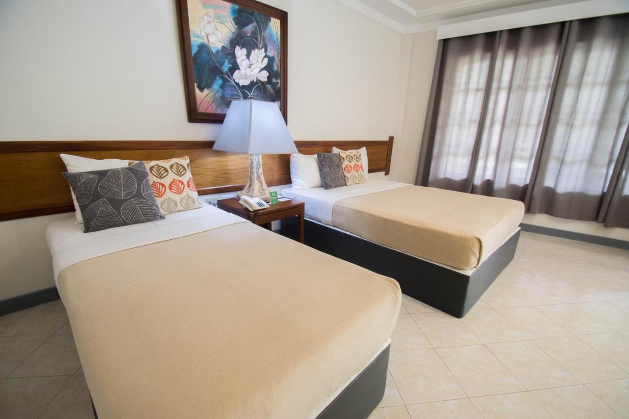Resort Almont Inland